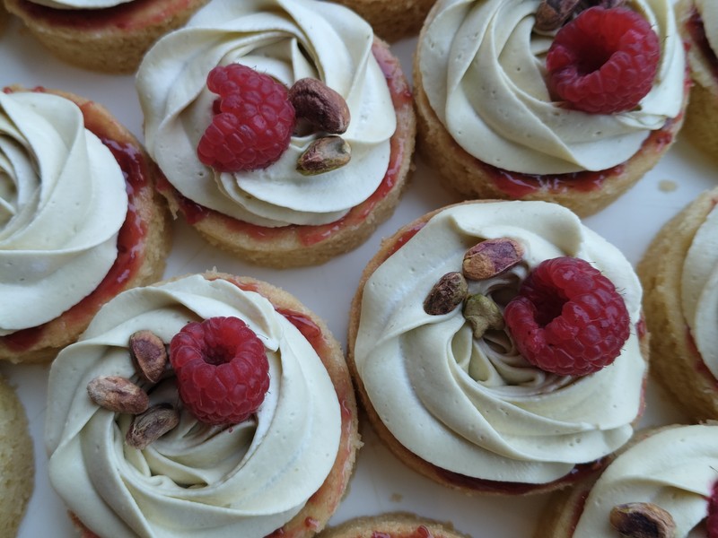 Pistache Frambozen slofjes 12 stuks